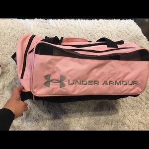 Under Armour pink & black large duffel bag. EUC